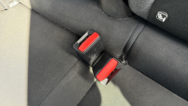 Renault Captur 1.3 TCE 130 Iconic 5dr Petrol Hatchback